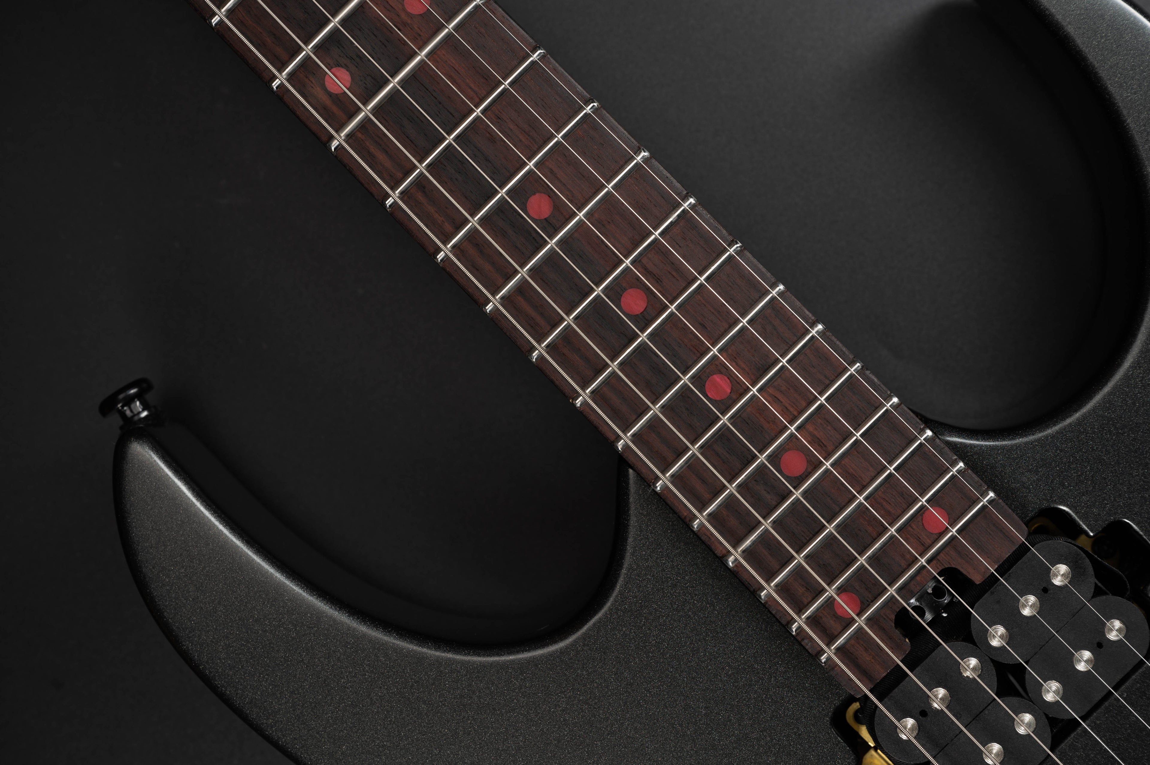 Inspiria MO6 Custom Shop - Multi-Output Electric Guitar