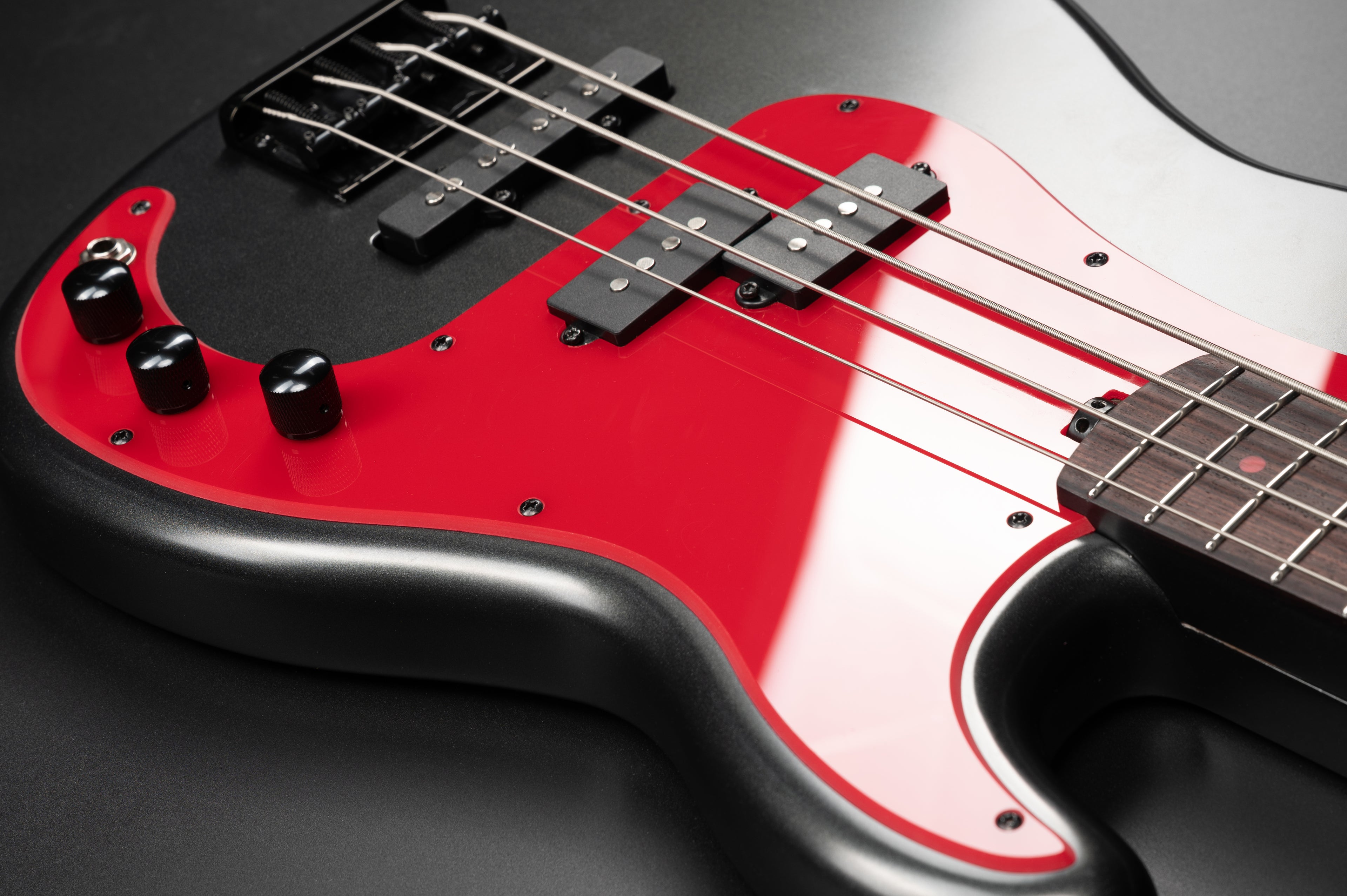 Inspiria DLP 4 Bass - Custom Shop