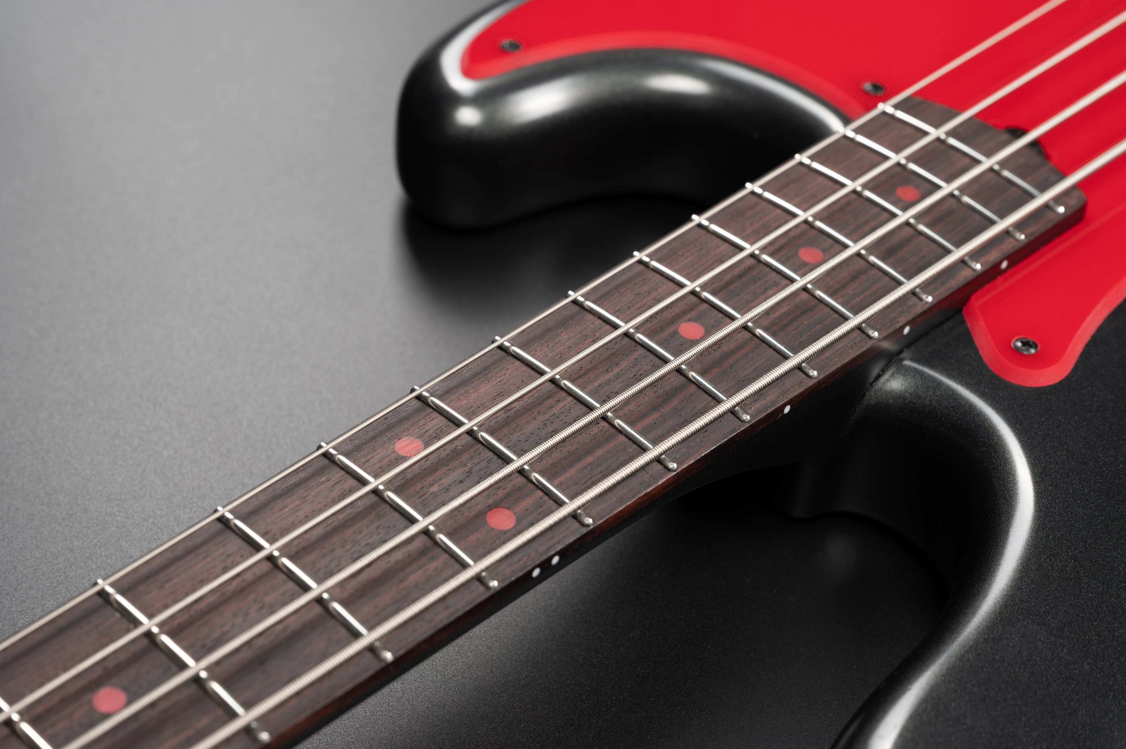 Inspiria DLP 4 Bass - Custom Shop